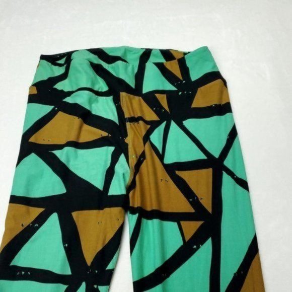 NWOT LulaRoe Tall & Curvy Leggings Womens Plus Size TC One Size Multicolor - Picture 4 of 5
